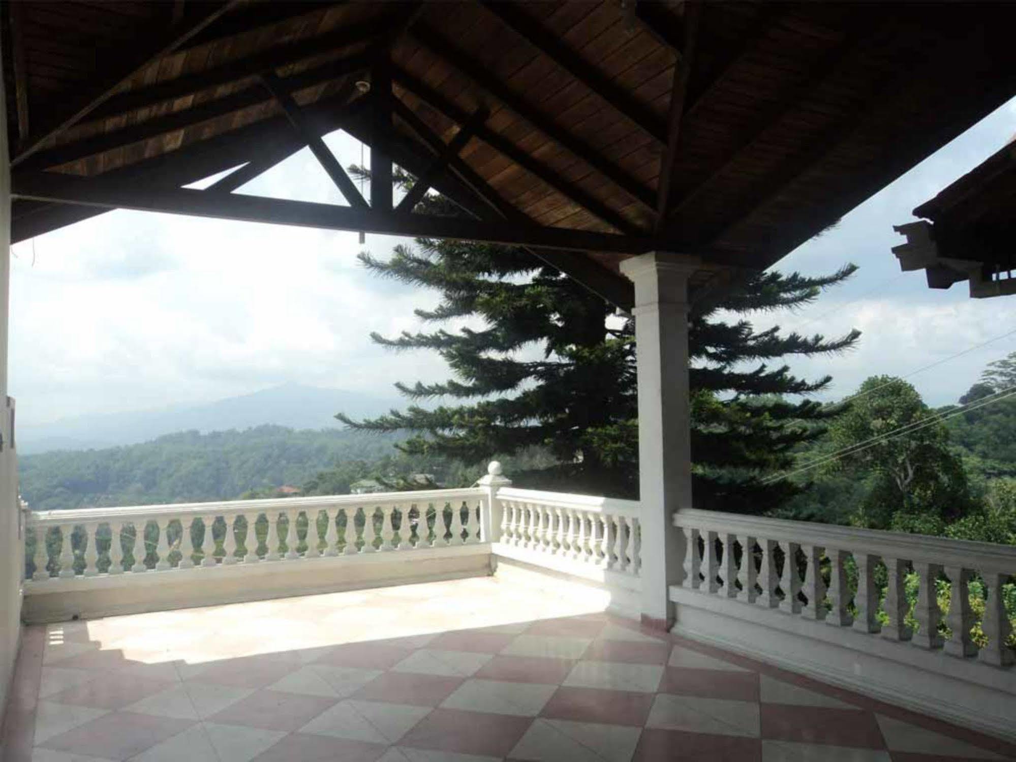Alcam Holiday Home Kandy Exteriér fotografie